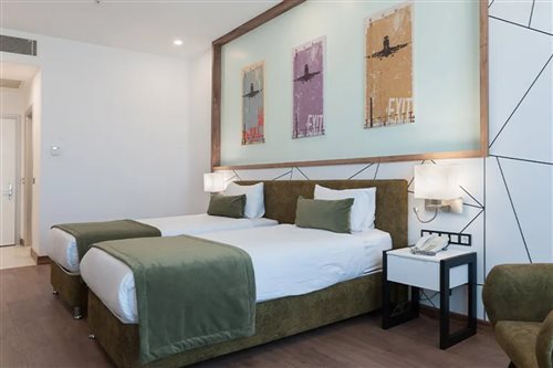 غرفة ديلوكس بسرير مزدوج، ISG Airport Hotel 2/2