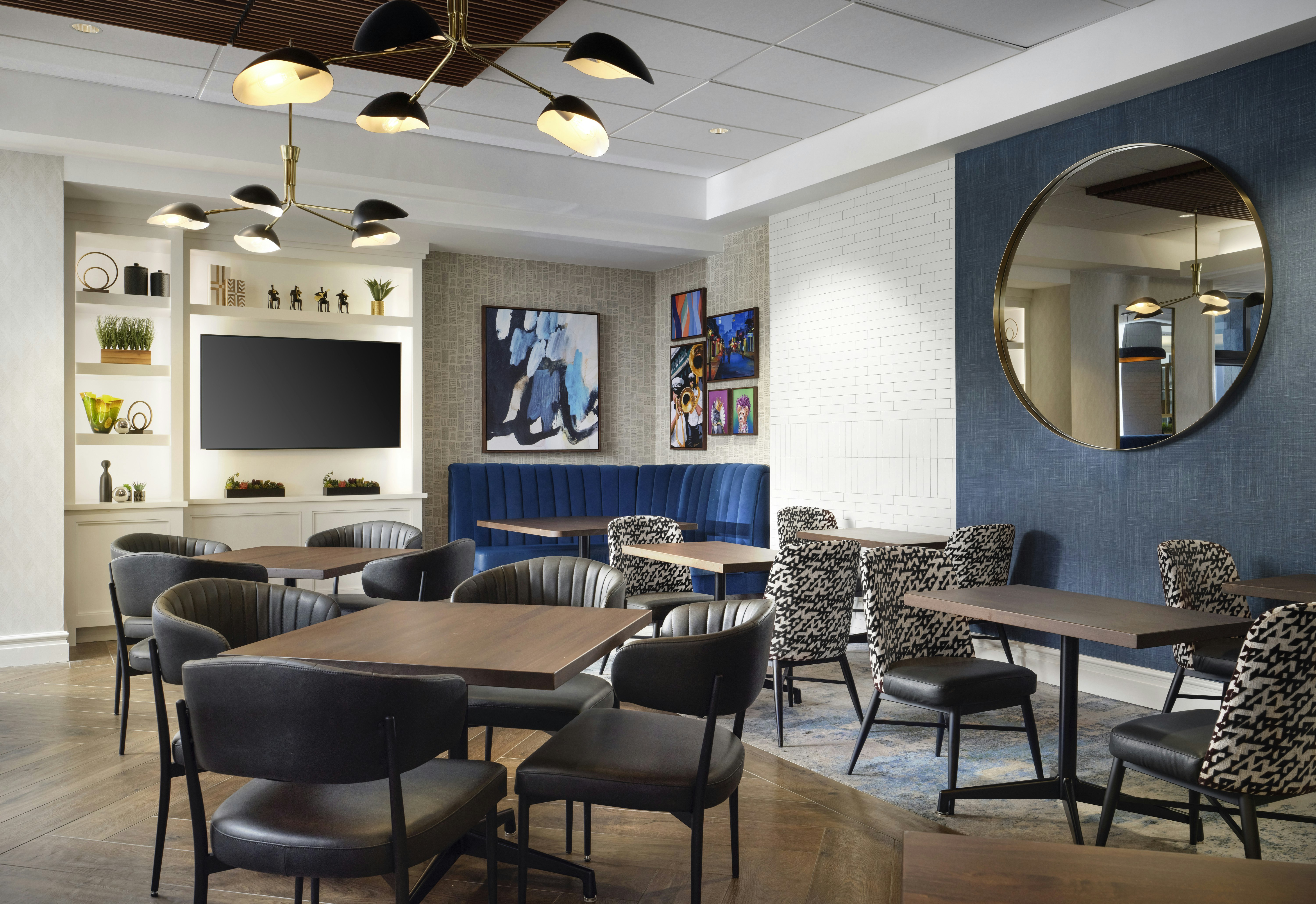 Hilton New Orleans Airport 42/75