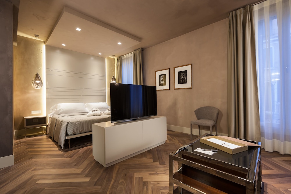 LIASSIDI WELLNESS SUITES 37/46