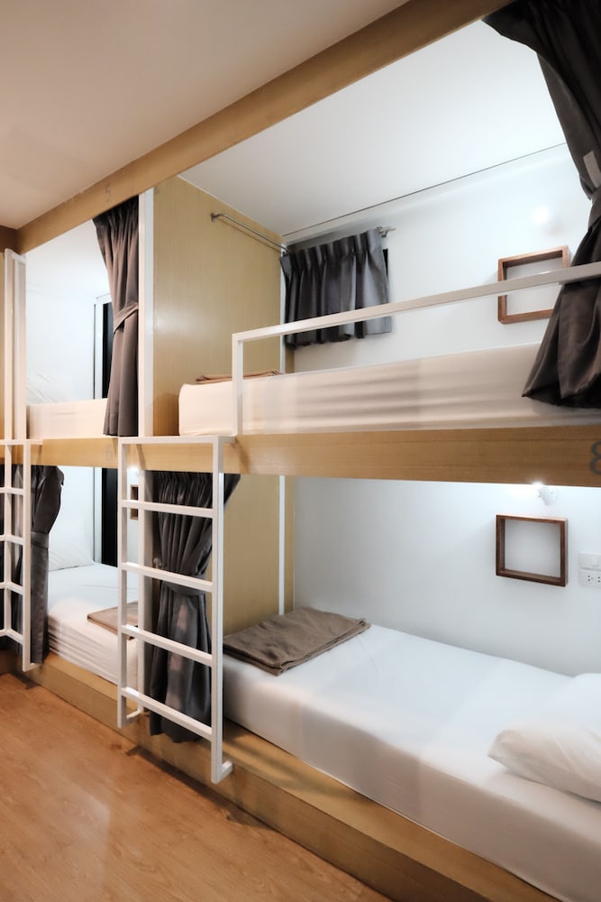 MIXED DORM, STANDARD, 2 BATHROOMS