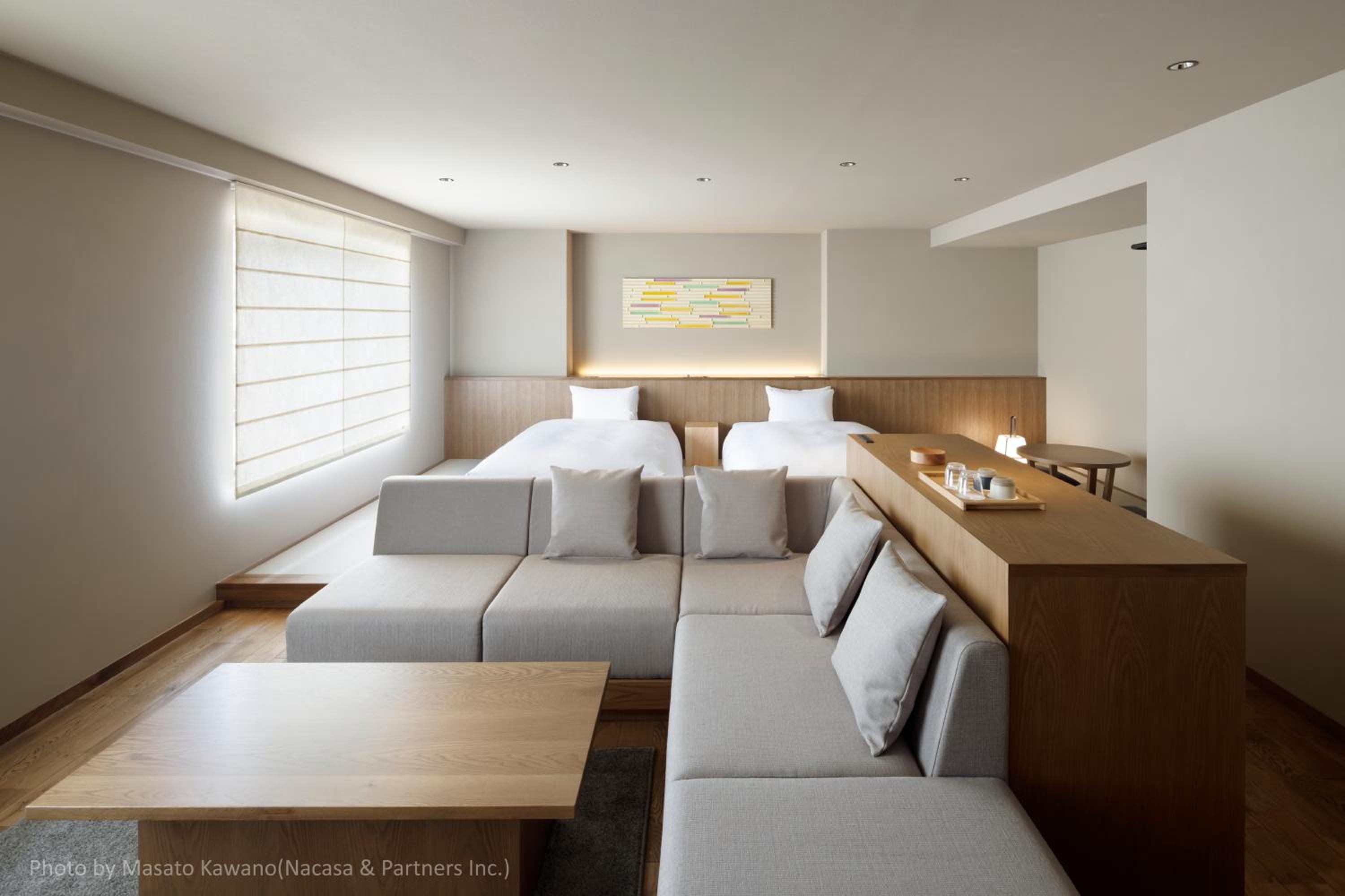 Designer, Twin Beds