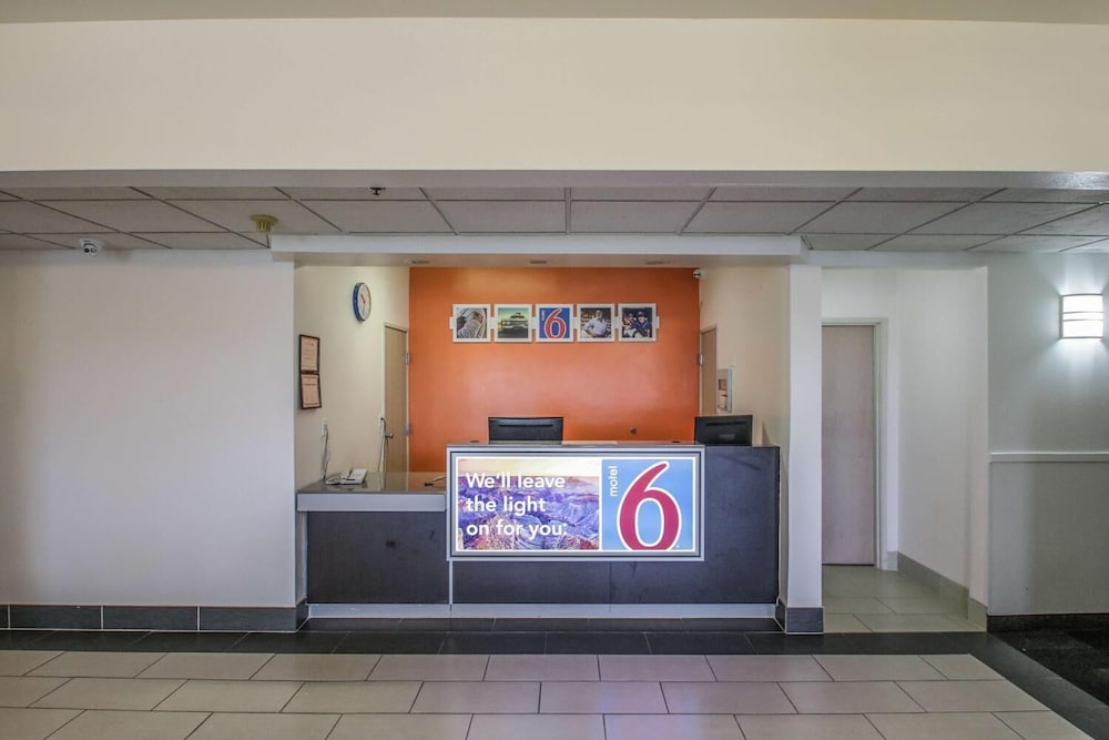 Lobby at Motel6 Nephi, UT, NEPHI - UT