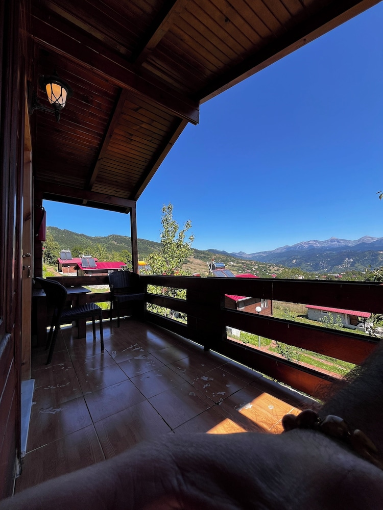 Laset Bungalov Tatil Koyu 3/17