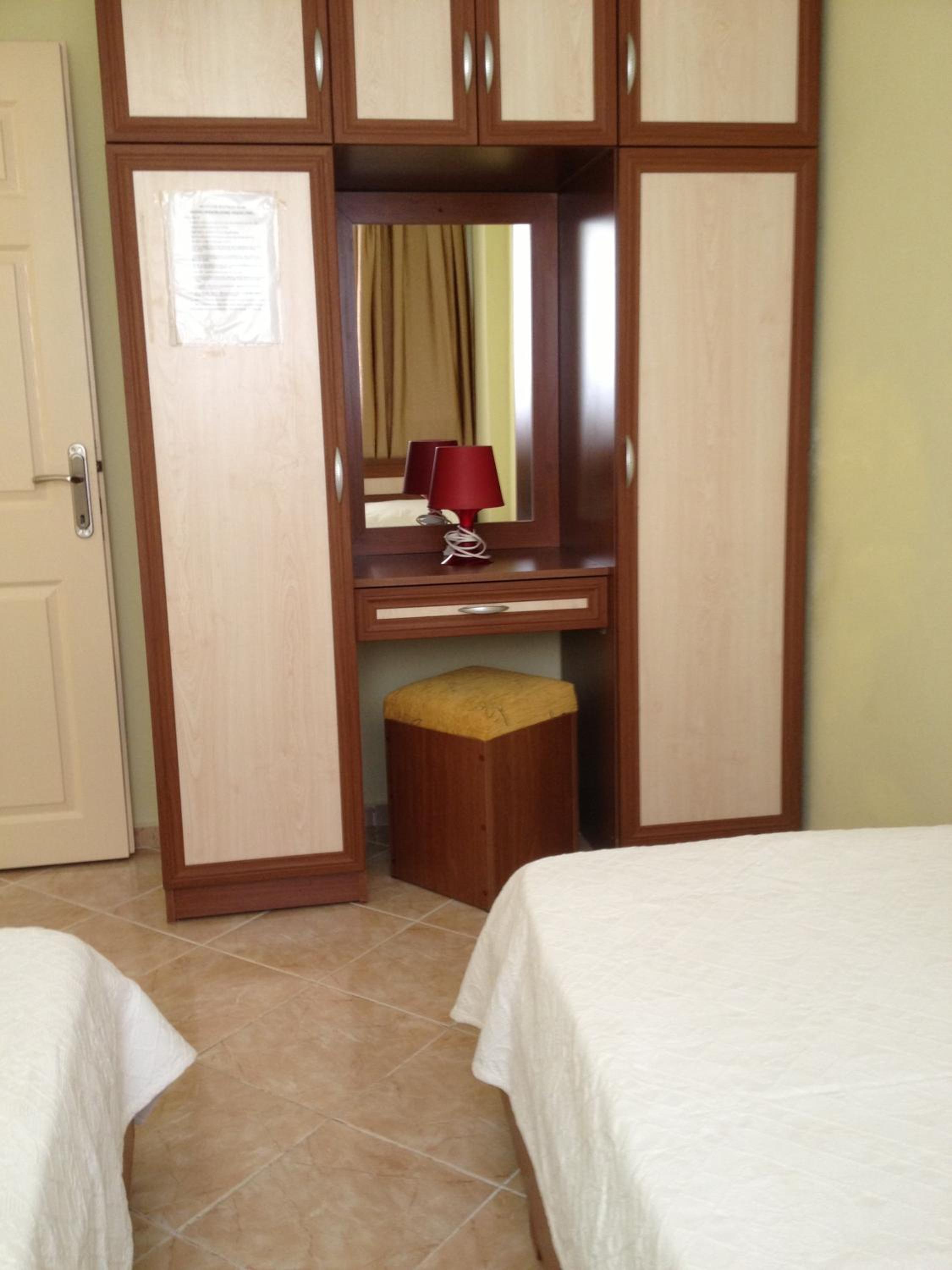 1 Bedroom, Apartment, Balcony