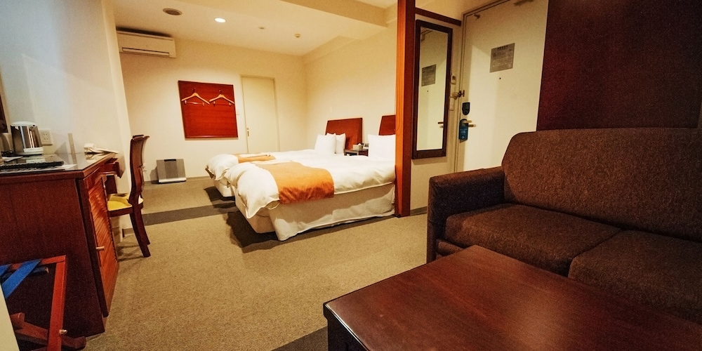 Hotel Palm Royal Naha Kokusai Street 17/43