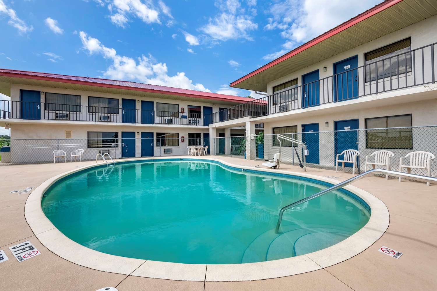 Econo Lodge Sebring 5/5
