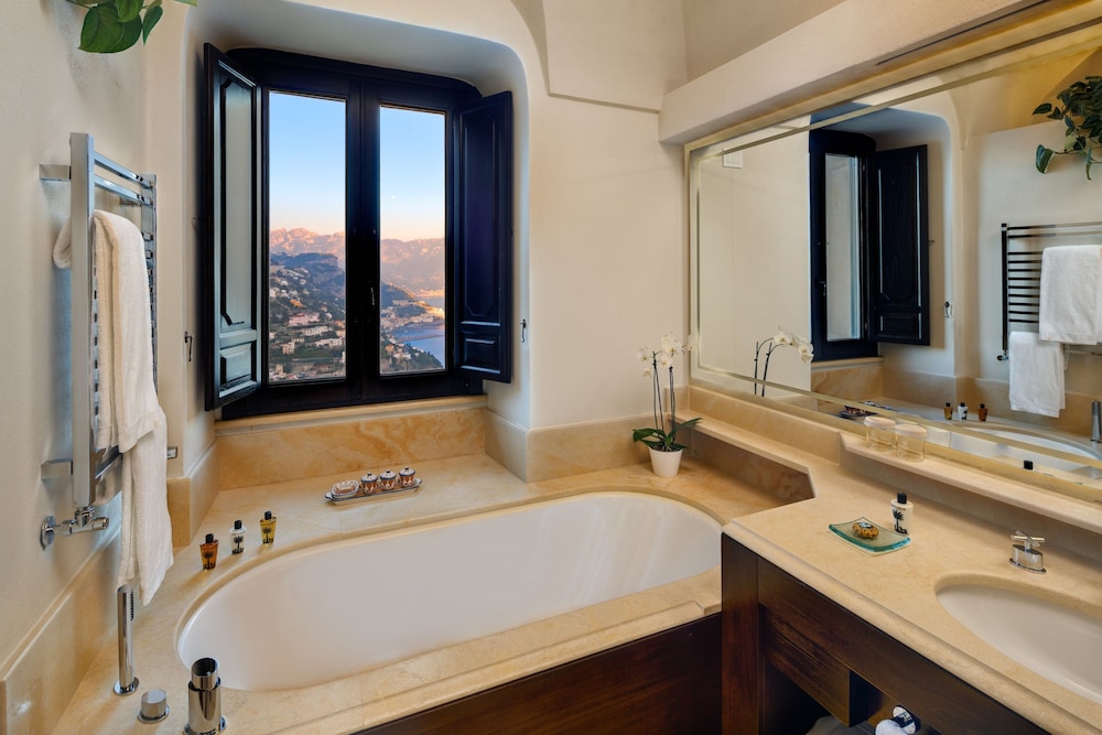 Monastero Santa Rosa Hotel and Spa 30/83