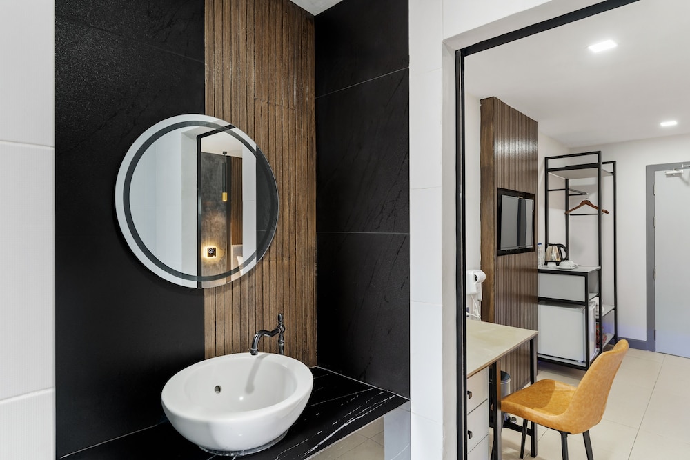 The Phulin Resort 55/60