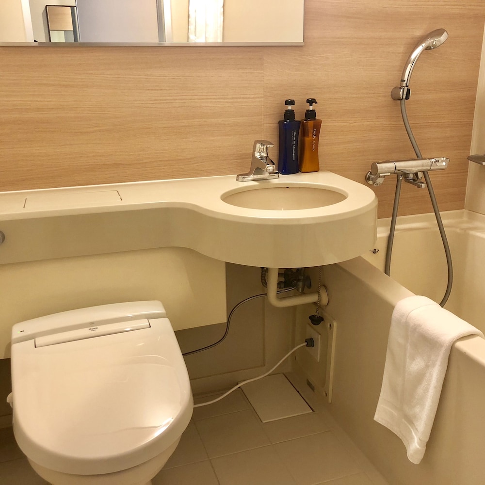 New Commander Hotel Osaka (ex City Hotel Newcommander) 36/42