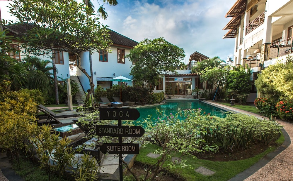 Ecosfera Hotel 44/50