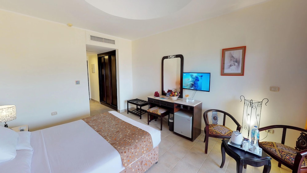 Wadi Lahmy Azur Resort 21/70