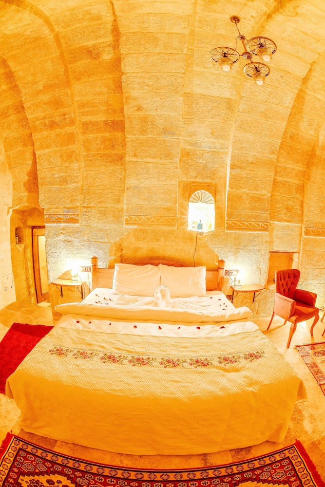 Mosaic Cave Hotel 15/50