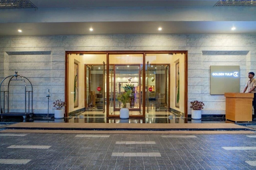 Radiant Globus Hotel 34/55