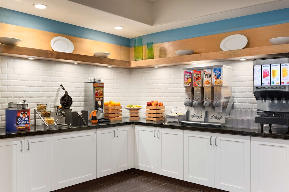 Country Inn & Suites by Radisson - Flagstaff East Route 66 22/28