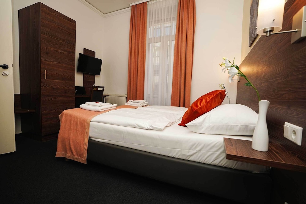 Hotel Little Paris 21/59