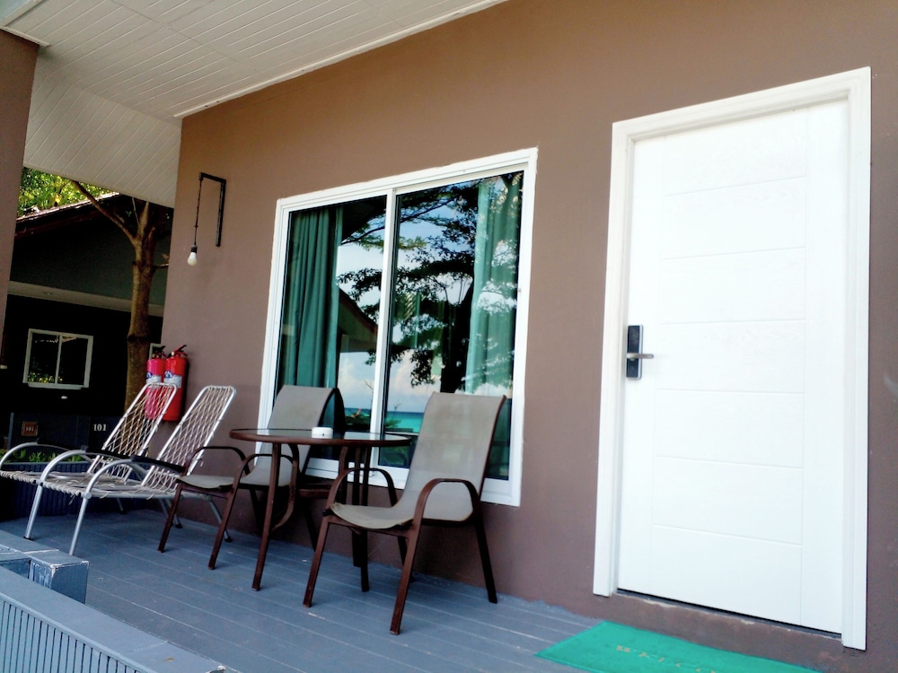 Bella Vista Beach Resort Koh Lipe 61/70