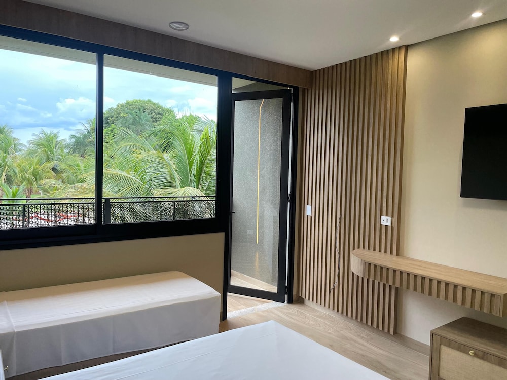 Carpe Diem Eco Resort and Spa 30/72