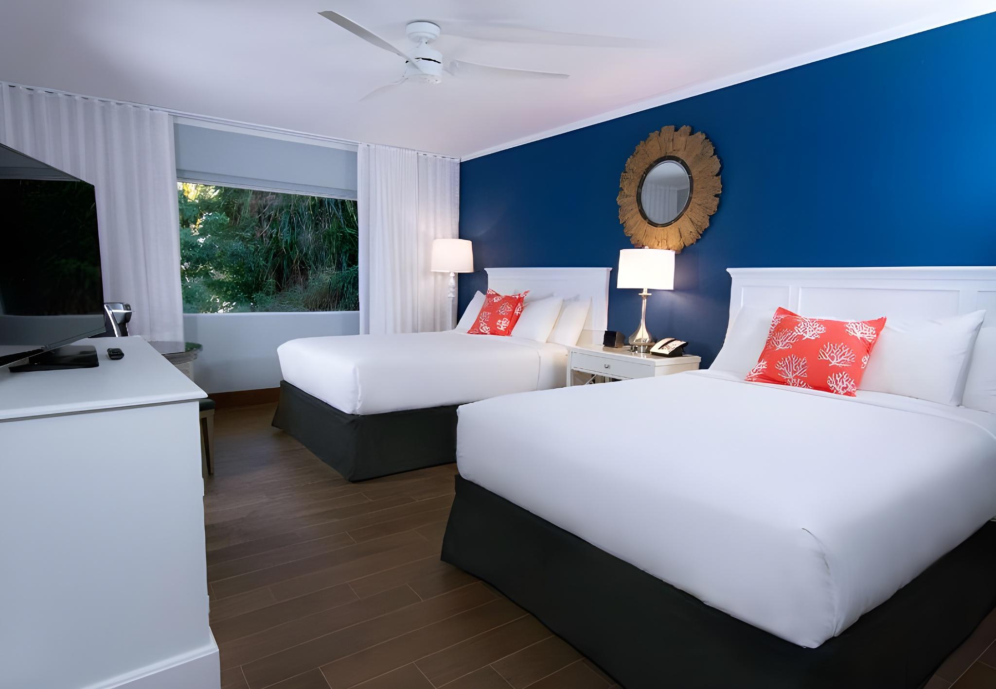 Captivating, 2 Queen Beds, Balcony