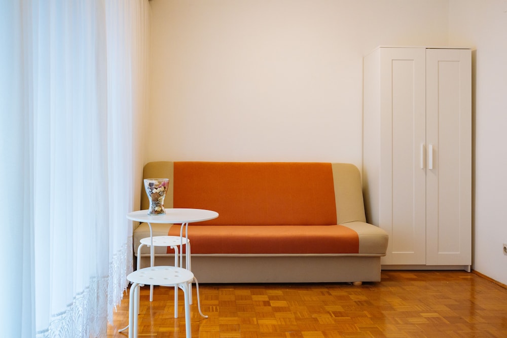 EMONA Guesthouse Ljubljana 18/26