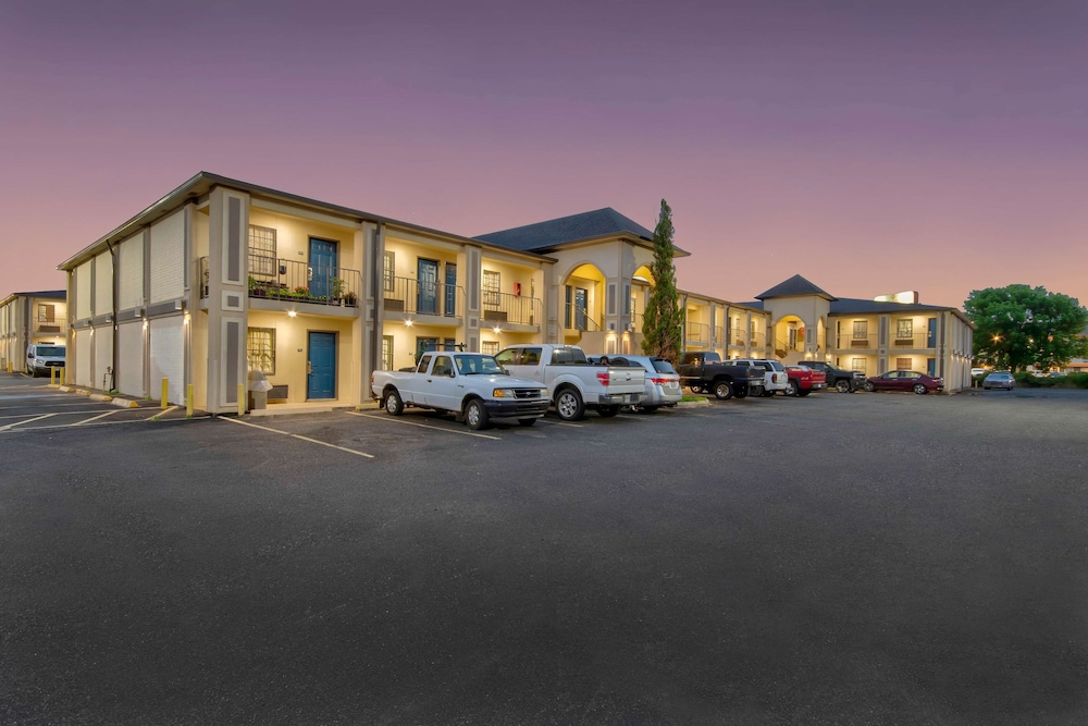 Motel6 Bossier City, LA secondary