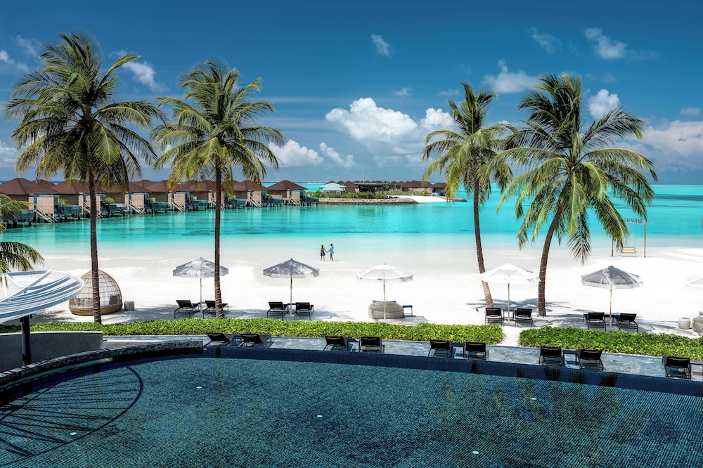 Madifushi Private Island Maldives 65/69