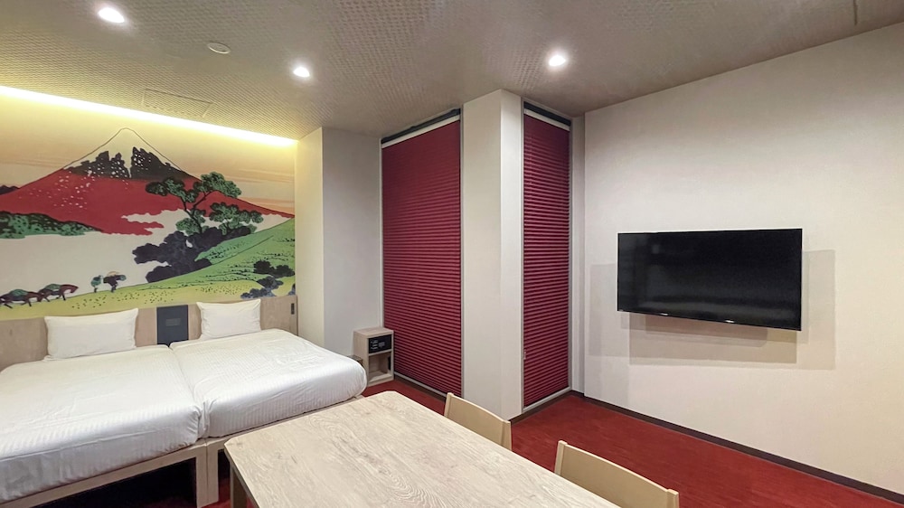 Superior, Family, Basement, Twin Beds, Bunk Bed