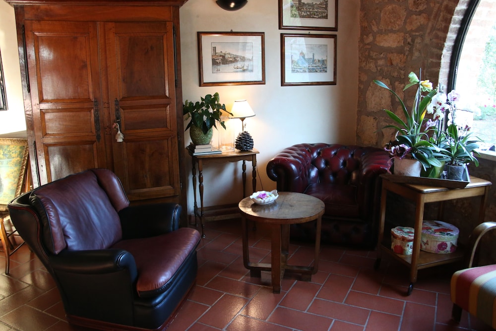 Agriturismo La Sovana 53/75