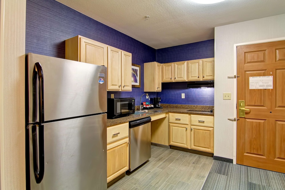 Homewood Suites By Hilton Stratford 18/51