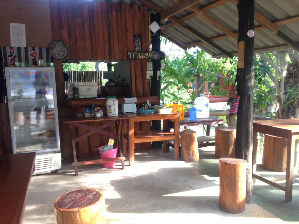 Pai Porpeang Guesthouse 34/50