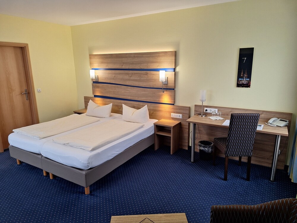 Hotel Am Freischuetz 10/50