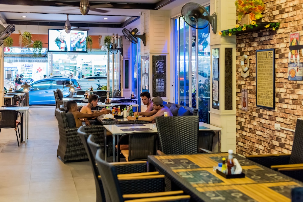 Hallo Patong Hotel 54/66