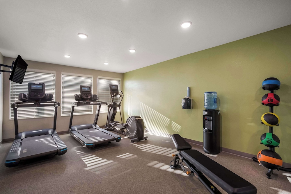 Woodspring Suites Milwaukee - Menomonee Falls 12/27
