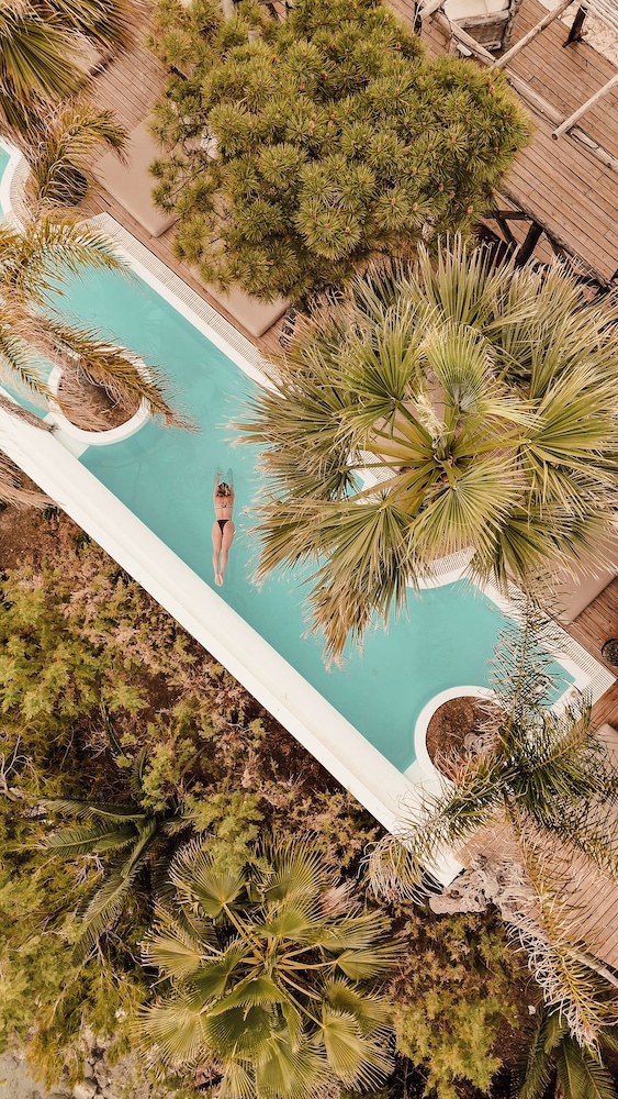 Gloria Maris Hotel Suites and Villas - Adults Only 71/74