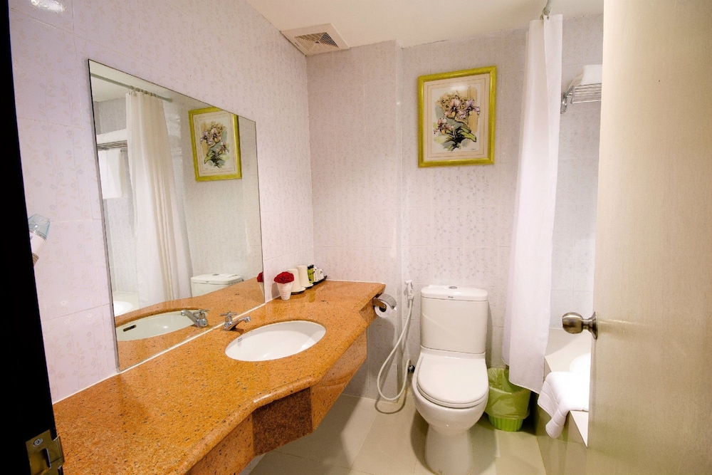 Royal View Resort 49/50