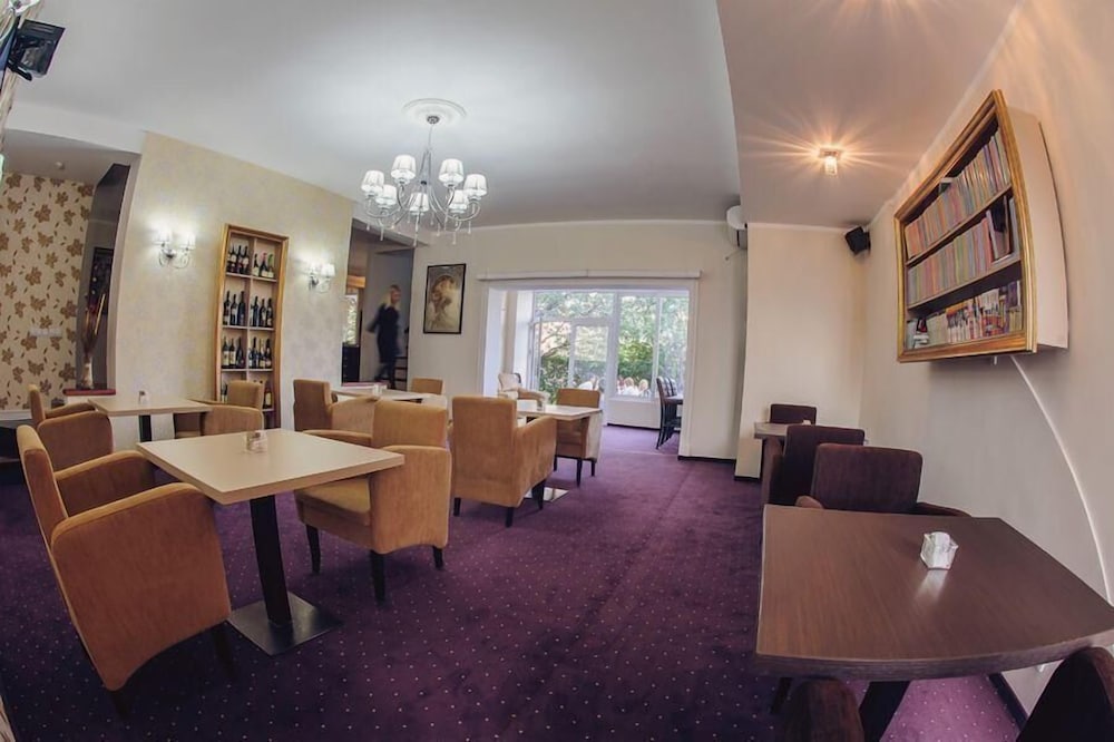 Philia Hotel 37/48