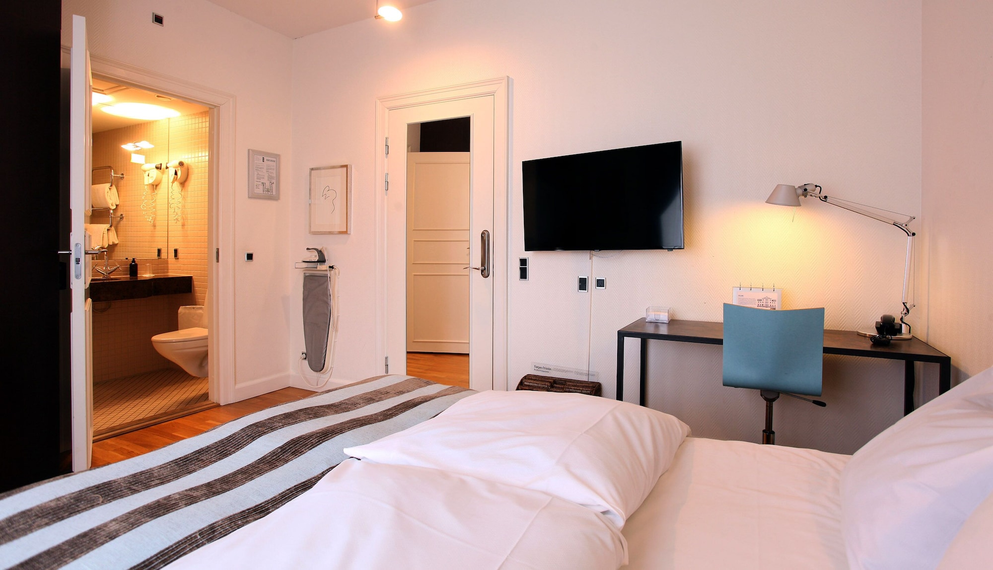 غرفة سوبيريور بسريرين منفصلين، Hotel Kong Arthur 4/10