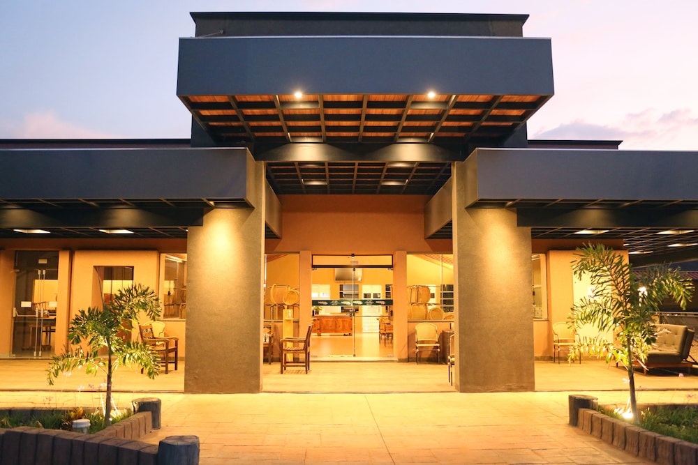 Carpe Diem Eco Resort and Spa 2/72