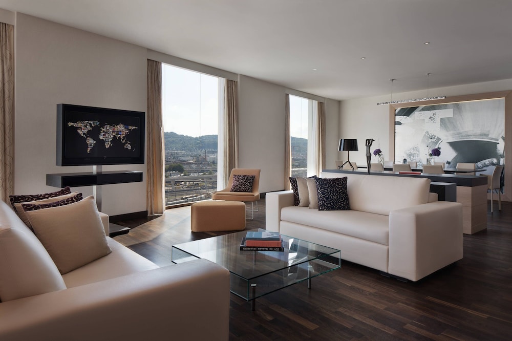 RENAISSANCE ZURICH TOWER HOTEL 24/41