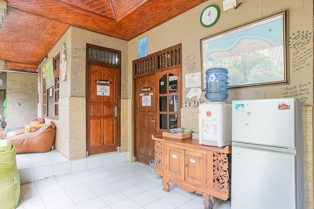 Padi-Padi Backpackers Home 11/50