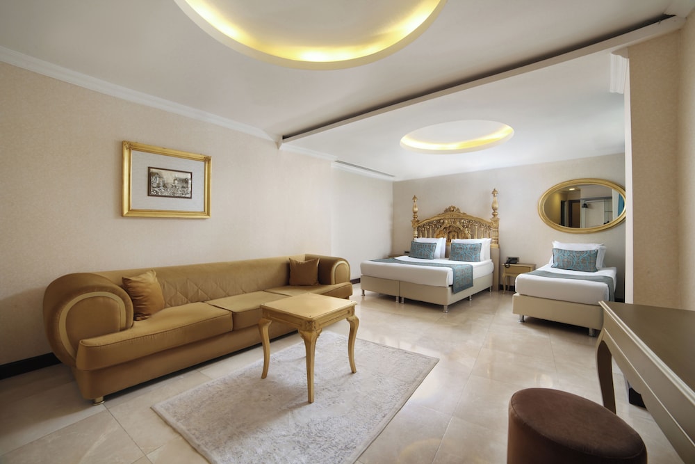 Great Fortune Hotel & SPA 54/70
