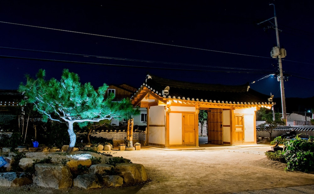 Hanok1st 7/48