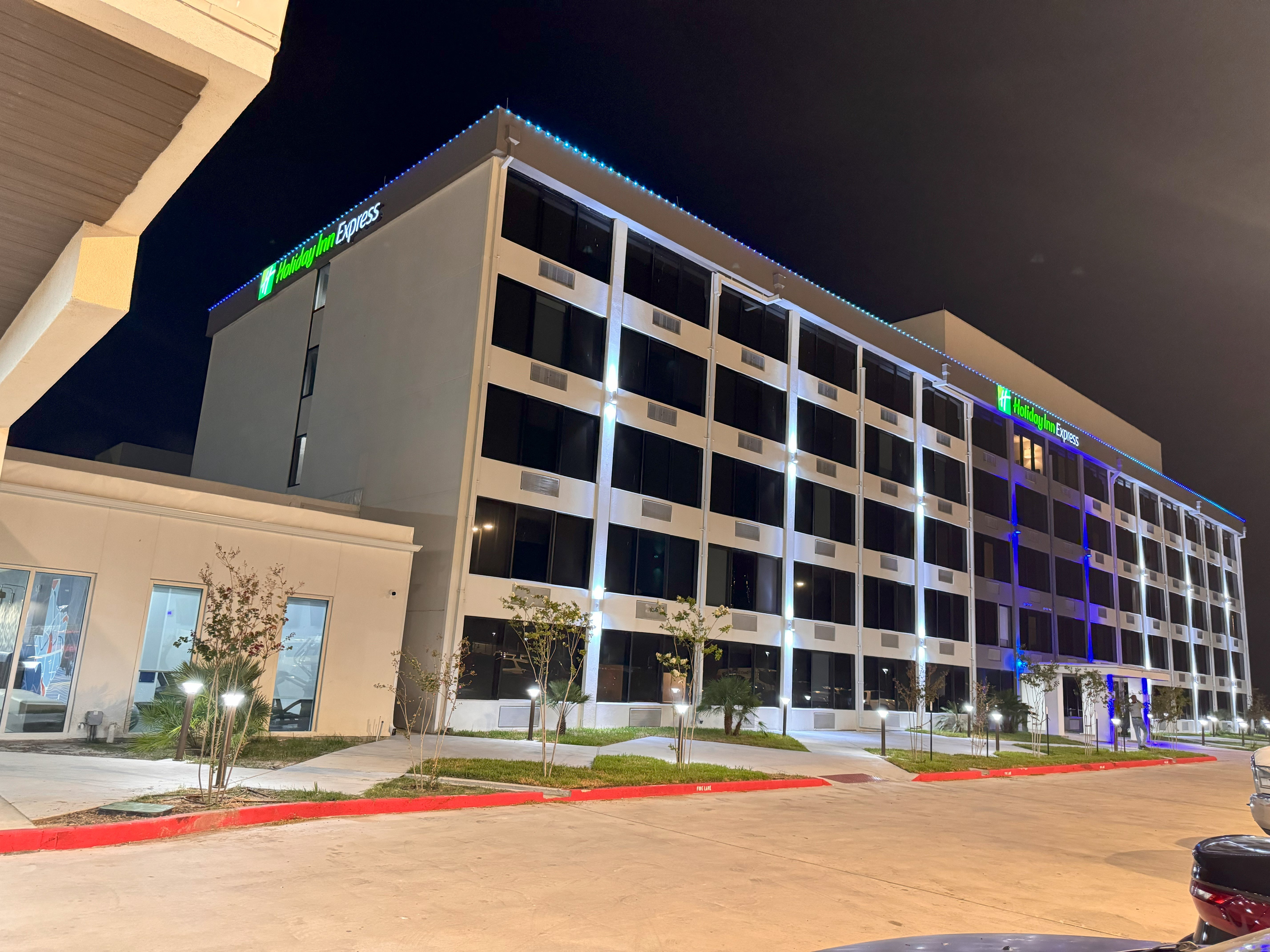 Holiday Inn Express Corpus Christi - Beachfront, an IHG Hotel 2/50