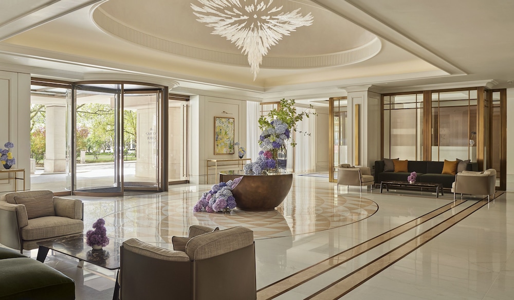 Jumeirah Carlton Tower London 33/46