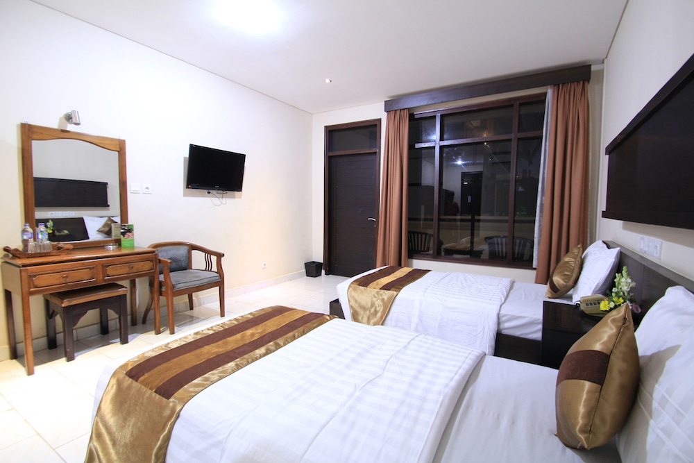 Bakungs Beach Hotel 11/38