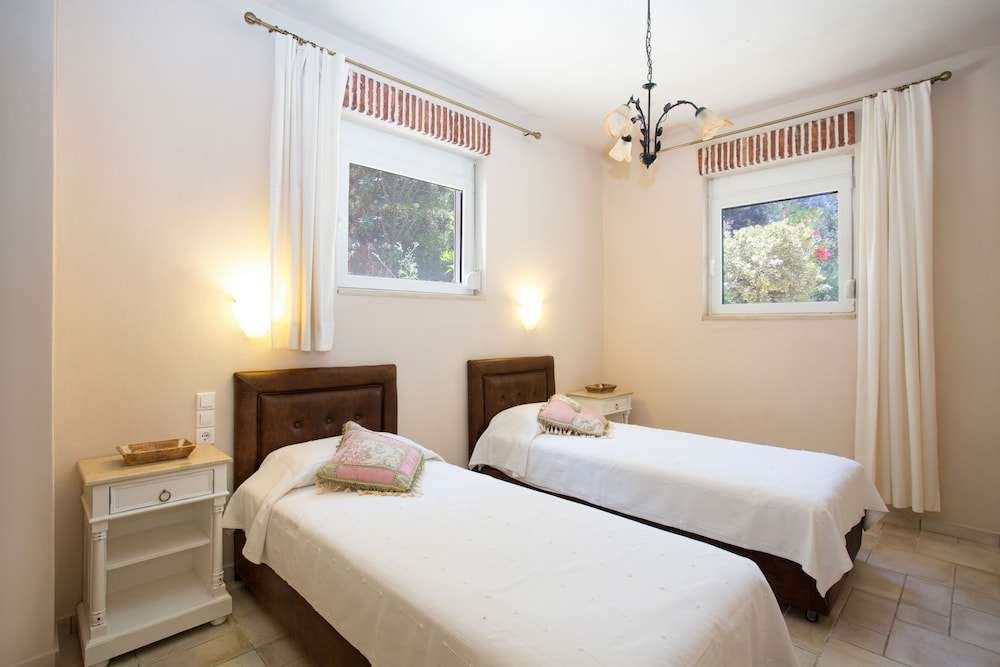 Villa Dafni 6/46