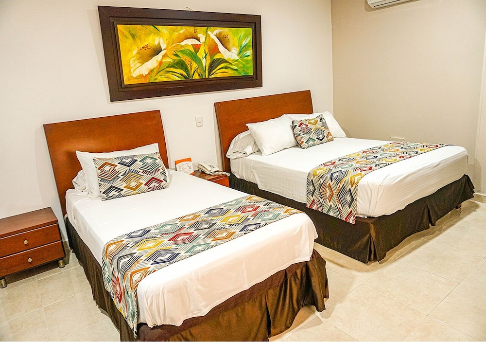 Hotel Buena Vista Express 32/70