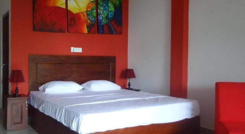 Bridge Hotel Negombo 3/26