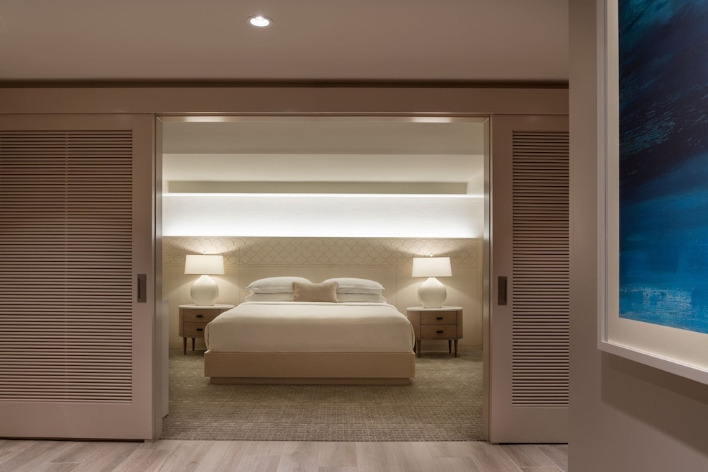 Sheraton Waikiki 20/73