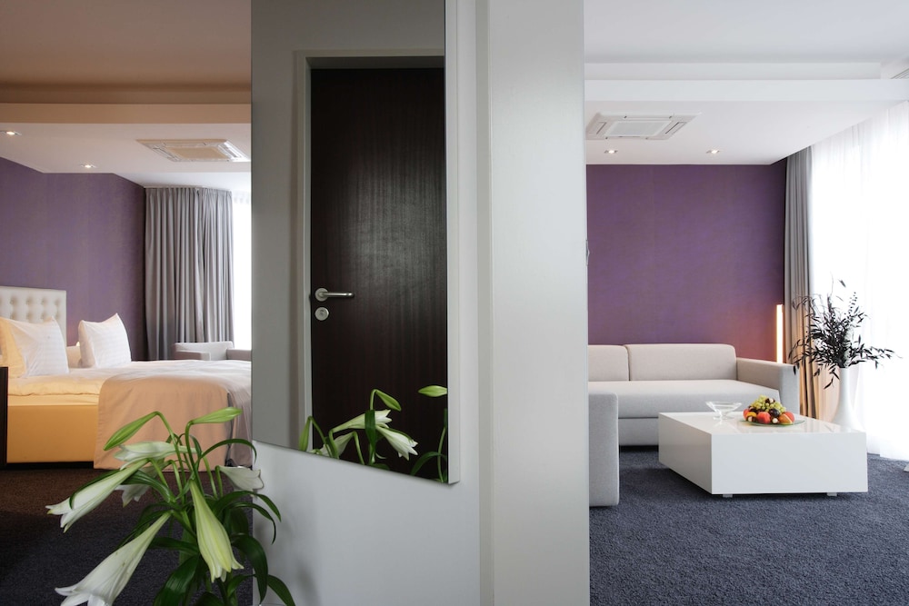 Hotel Erzgiesserei Europe 34/46