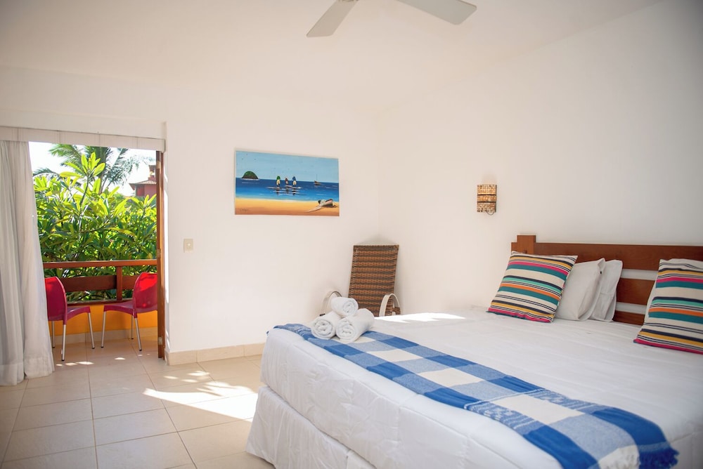 Deluxe, 4 Beds, Balcony